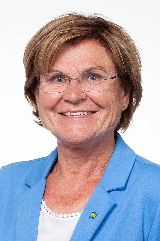 Helga Rosenmayer